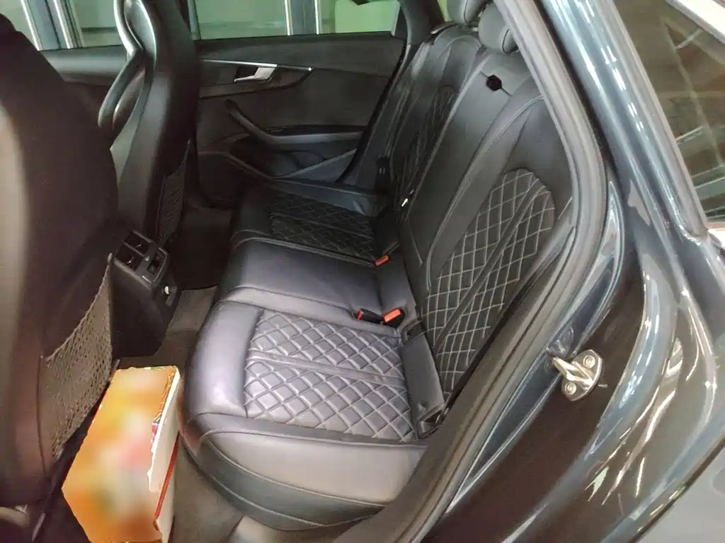 Audi S4 — миниатюра 17
