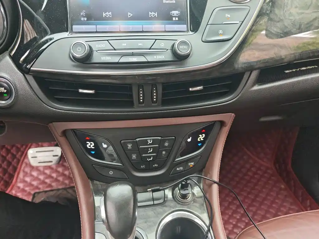 Buick Envision Plus — миниатюра 14