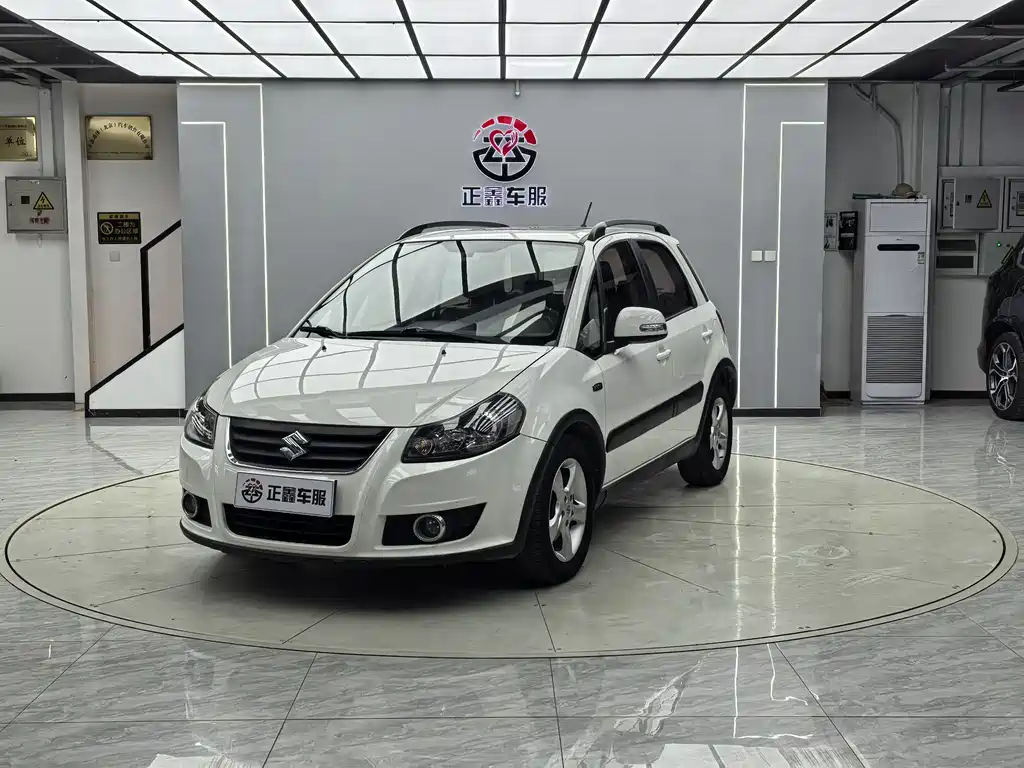 Suzuki SX4 2012