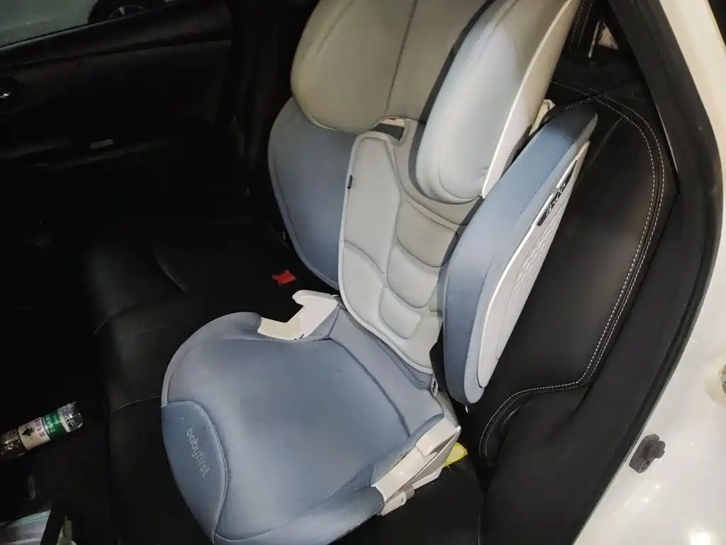 Nissan Tiida — миниатюра 14