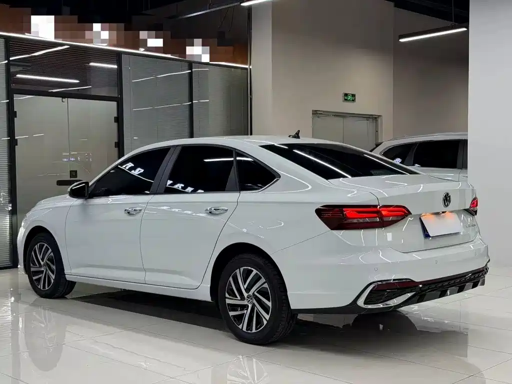 Volkswagen Lavida — миниатюра 18