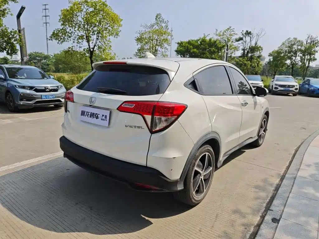 Honda Vezel — миниатюра 5