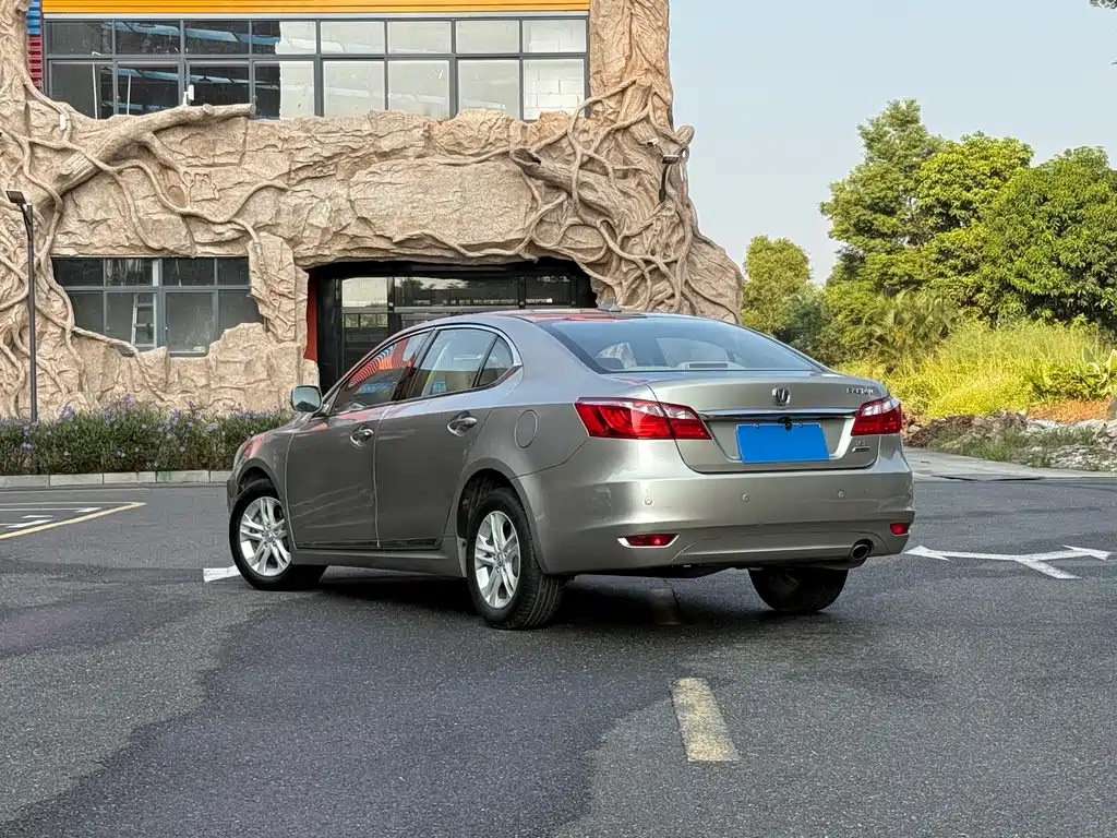 Changan Ruicheng — миниатюра 3