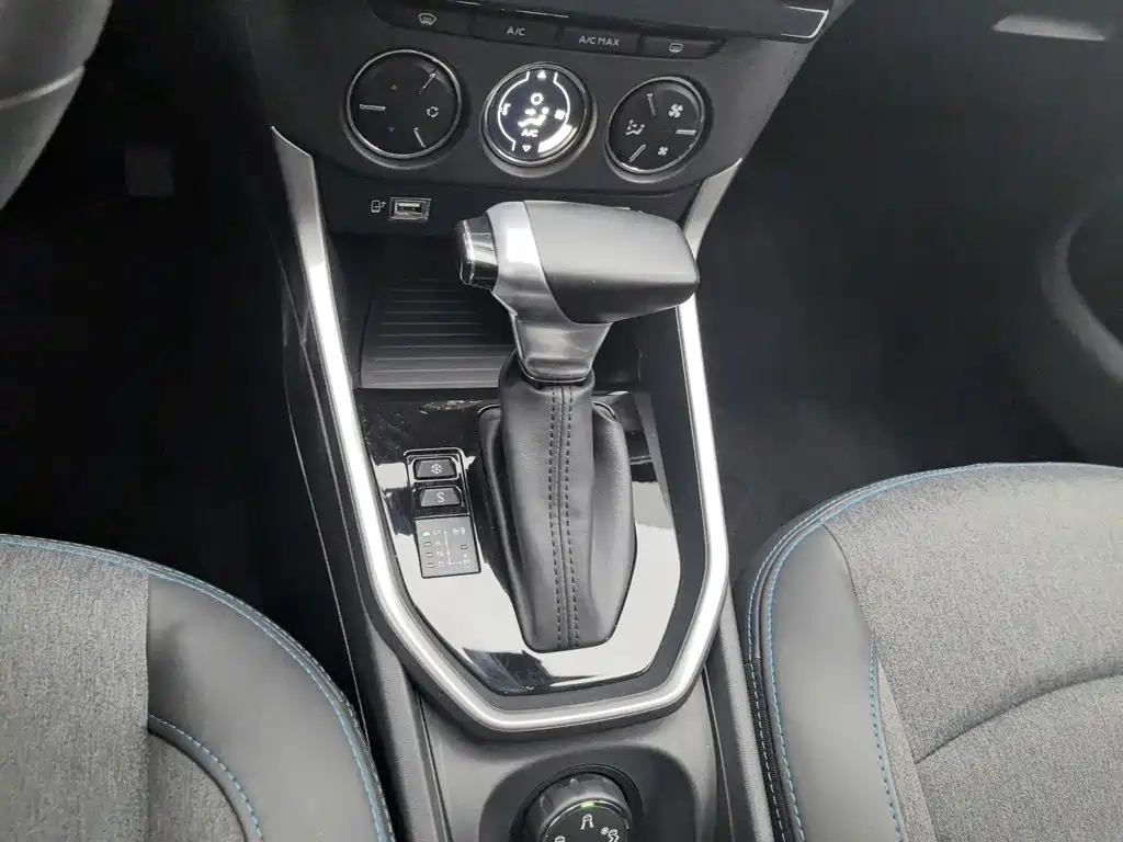 Citroen C3-XR — миниатюра 13