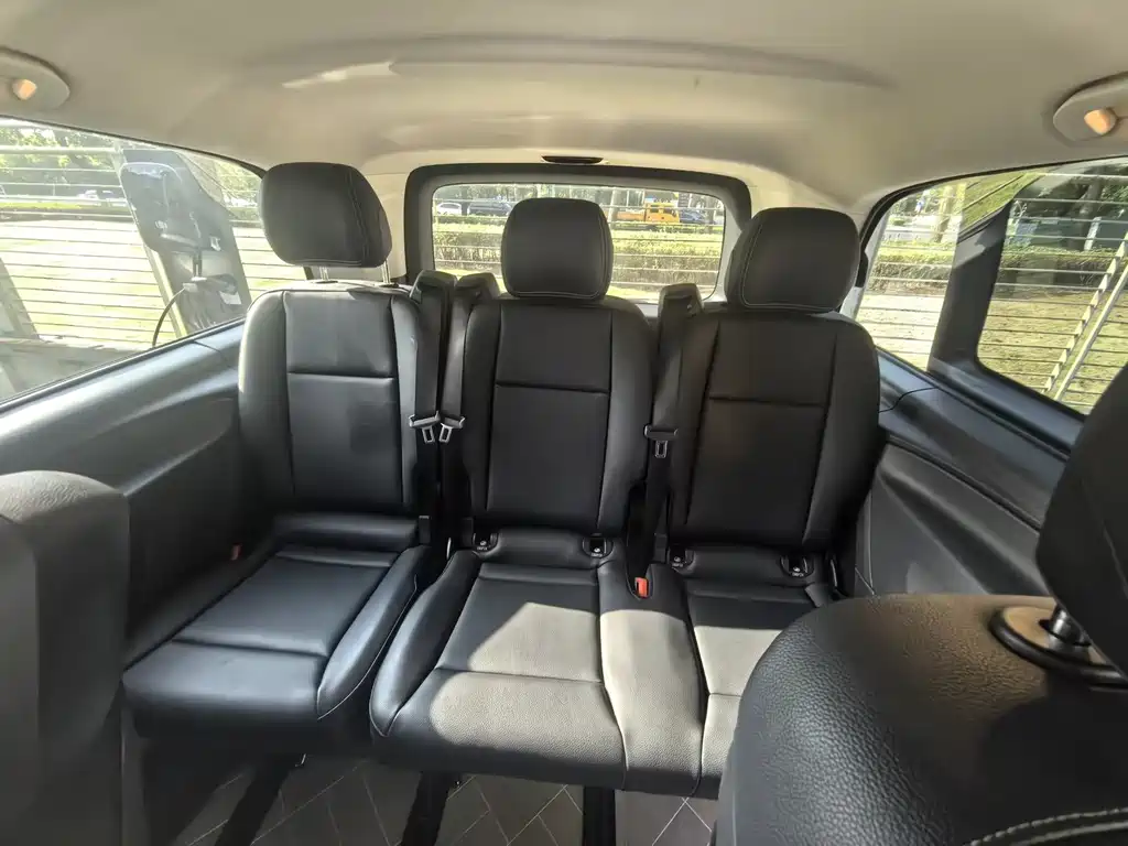 Mercedes-Benz Vito — миниатюра 7