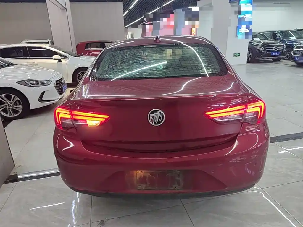 Buick Regal — миниатюра 6