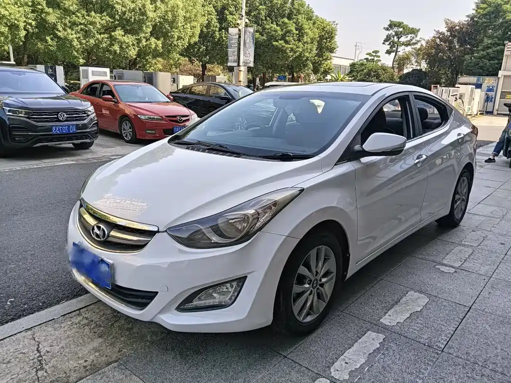 Hyundai Elantra Langdong