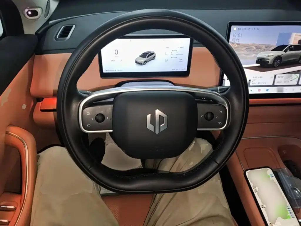 Leapmotor Leapmotor C10 — миниатюра 11