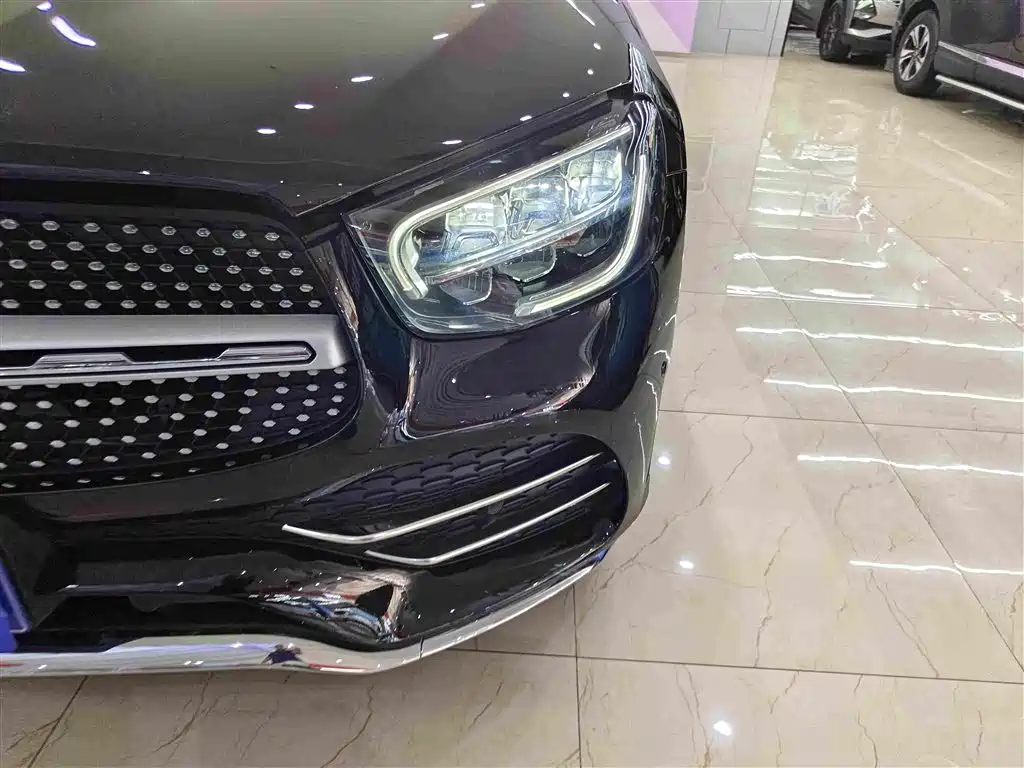 Mercedes-Benz GLC — миниатюра 11