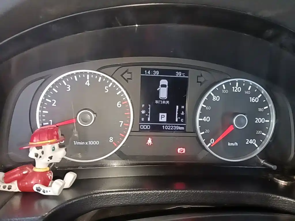 Yema Mustang T70 — миниатюра 12