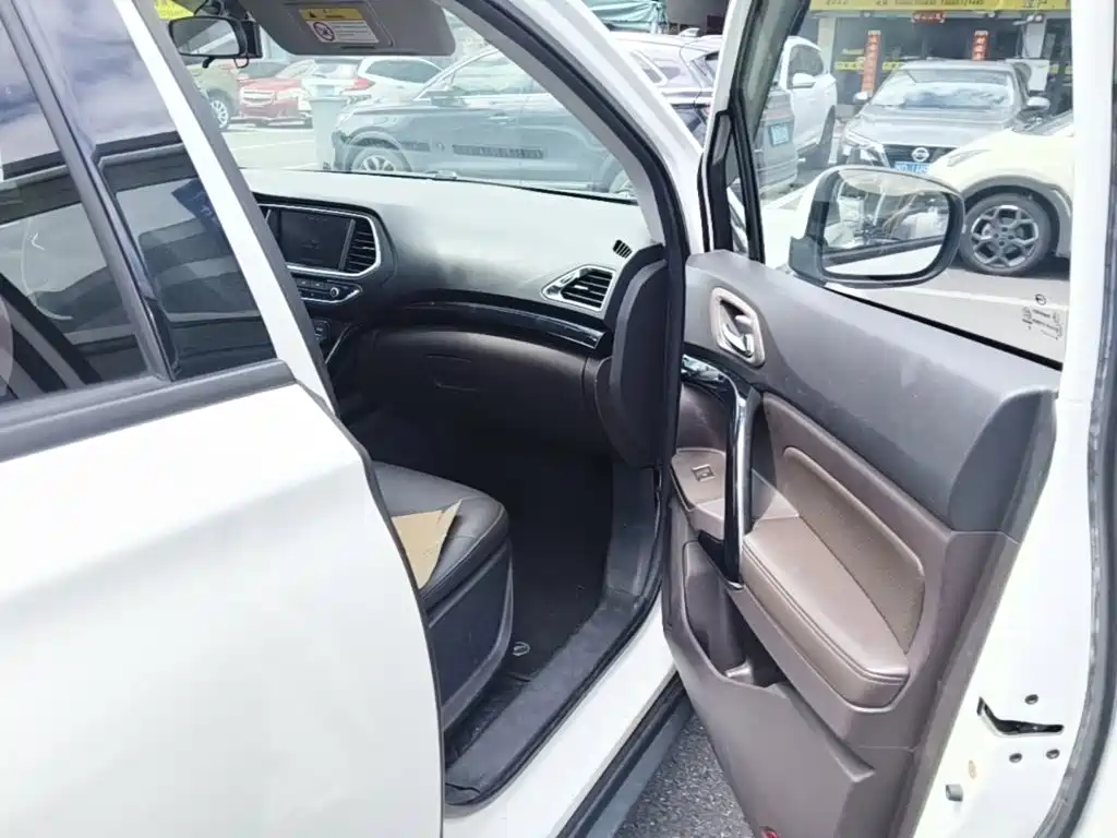 GAC Motor Trumpchi GS4 — миниатюра 9