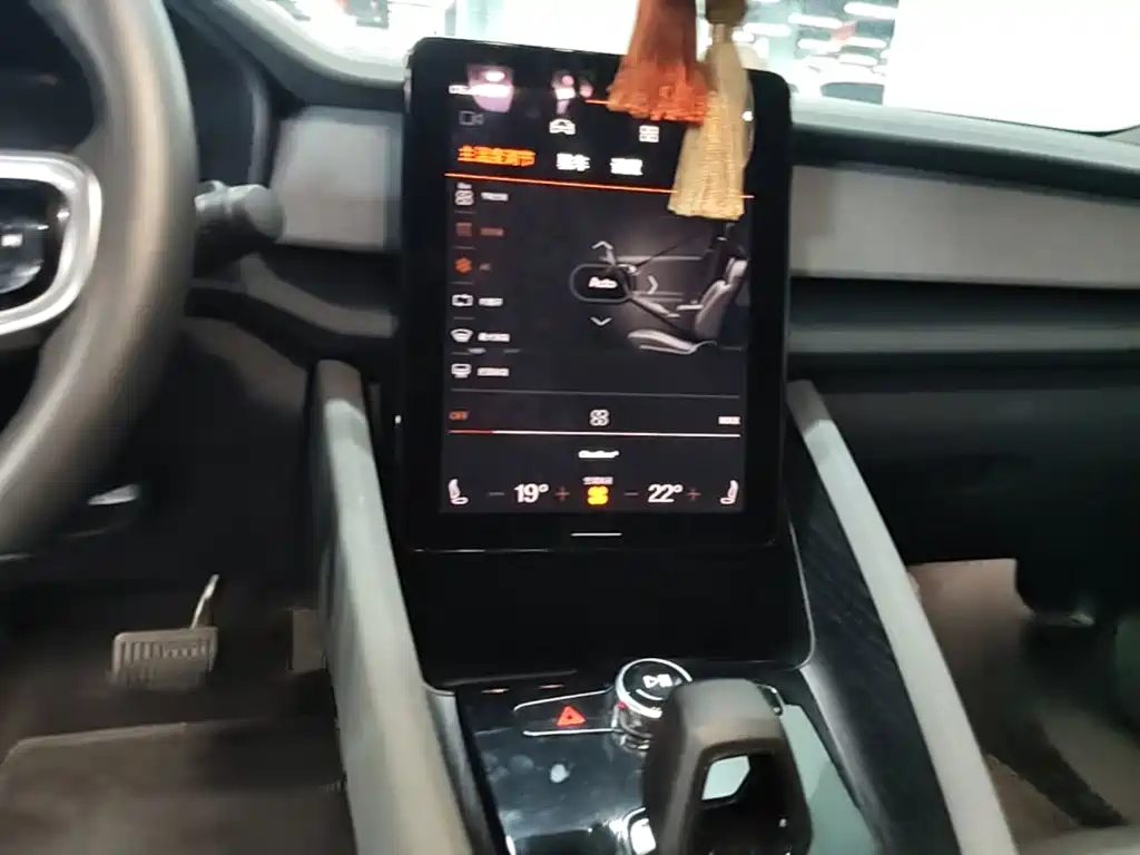 Polestar Polestar 2 — миниатюра 13