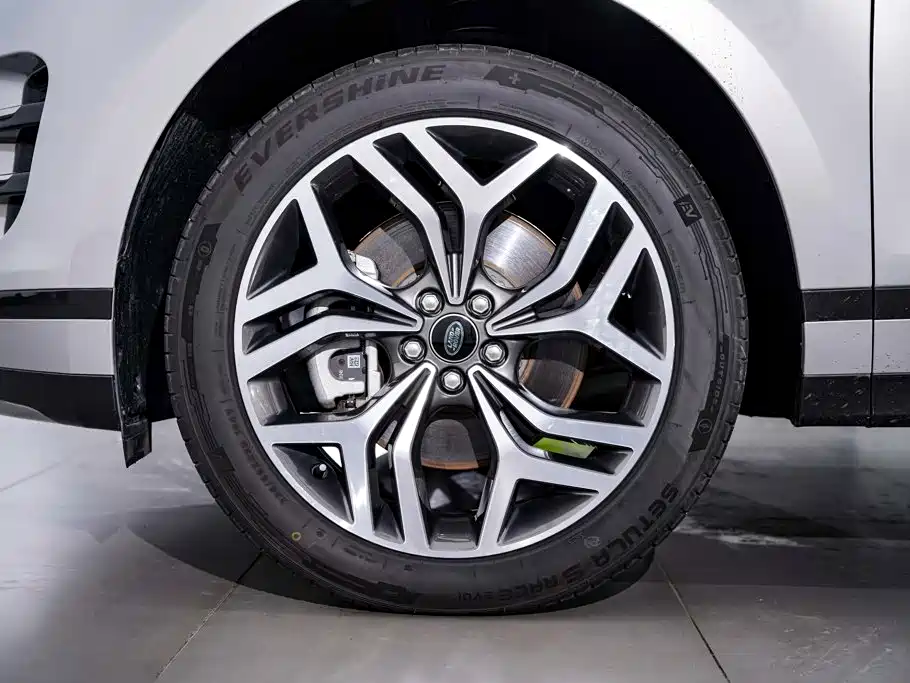 Land Rover Evoque — миниатюра 12