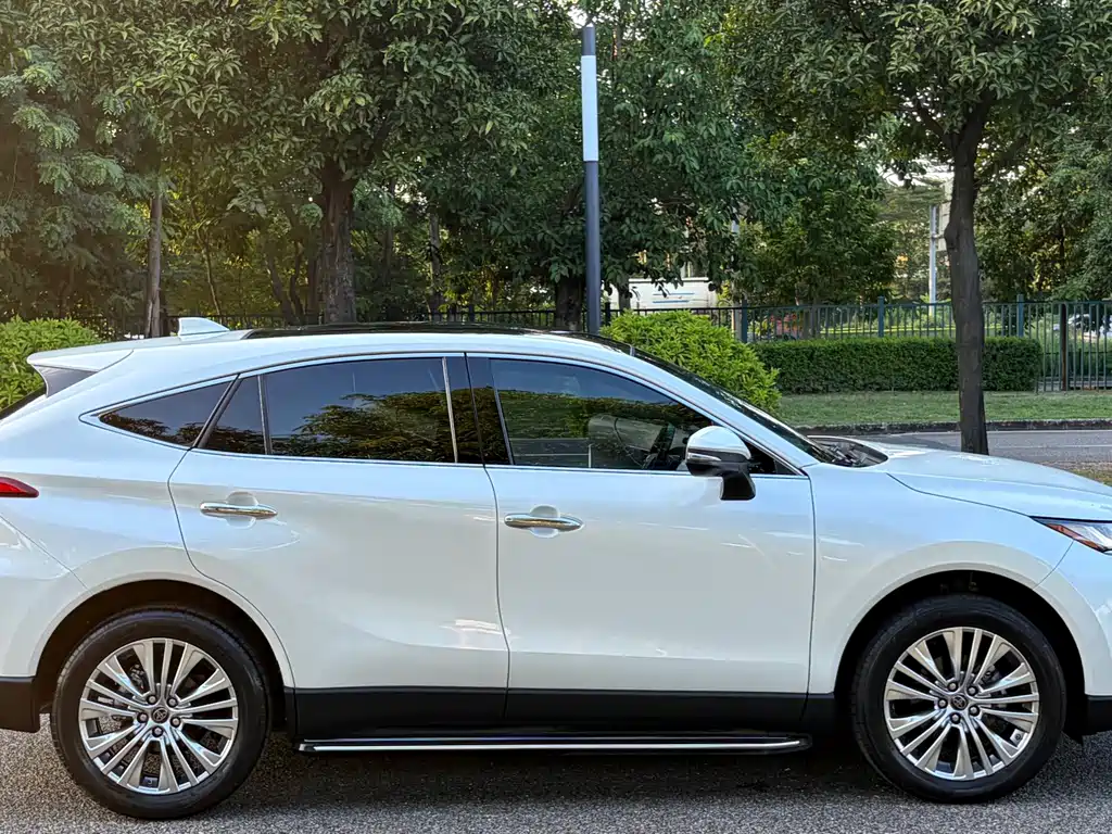 Toyota Harrier — миниатюра 15