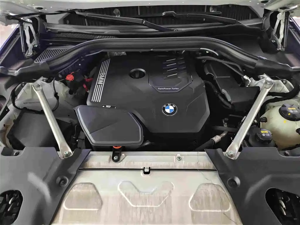 BMW X3 — миниатюра 10
