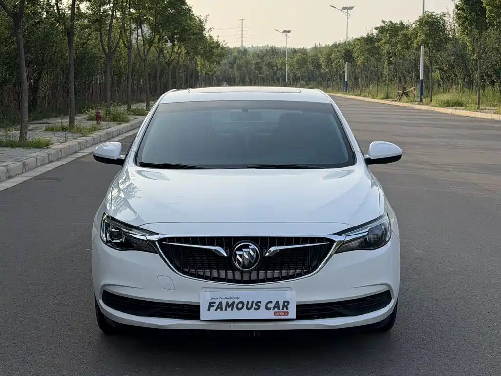 Buick Excelle — миниатюра 2