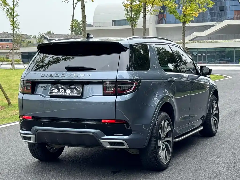 Land Rover Discovery Sport — миниатюра 18