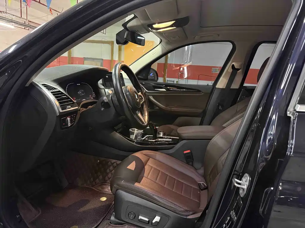 BMW X3 — миниатюра 4