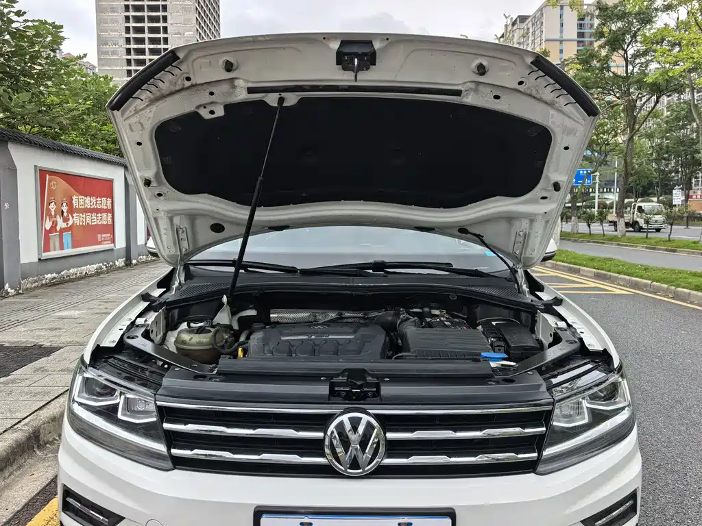 Volkswagen Tiguan L — миниатюра 5
