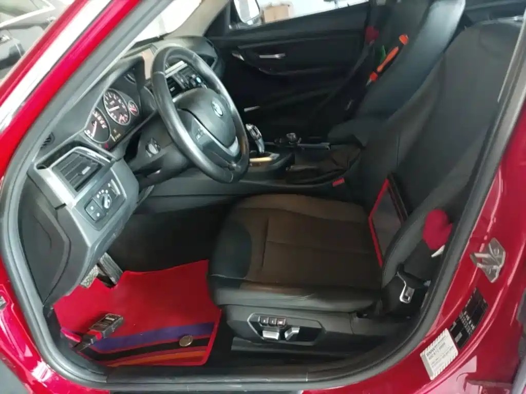 BMW 3 Series — миниатюра 7