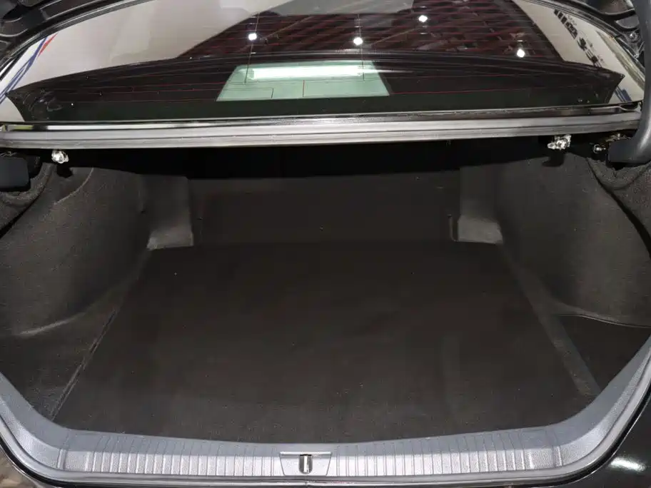 Toyota Avalon — миниатюра 17