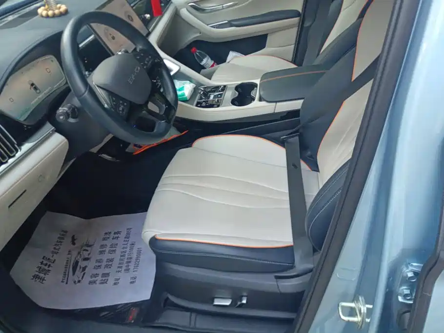 BYD PLUS New Energy — миниатюра 9
