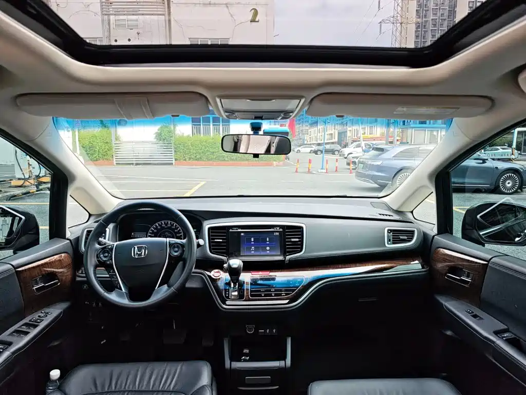 Honda Odyssey — миниатюра 19