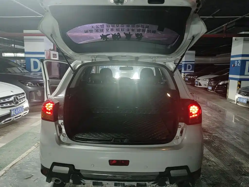 Mitsubishi ASX — миниатюра 15