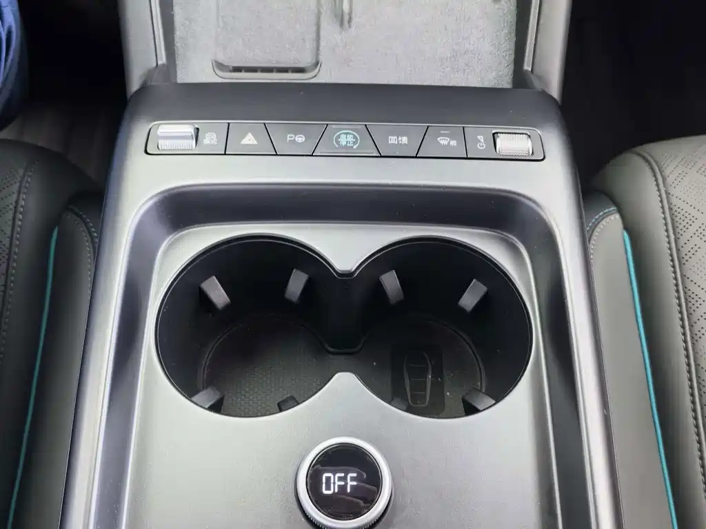 BYD Qin L — миниатюра 7