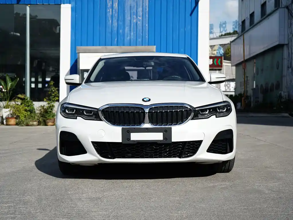 BMW 3 Series — миниатюра 2