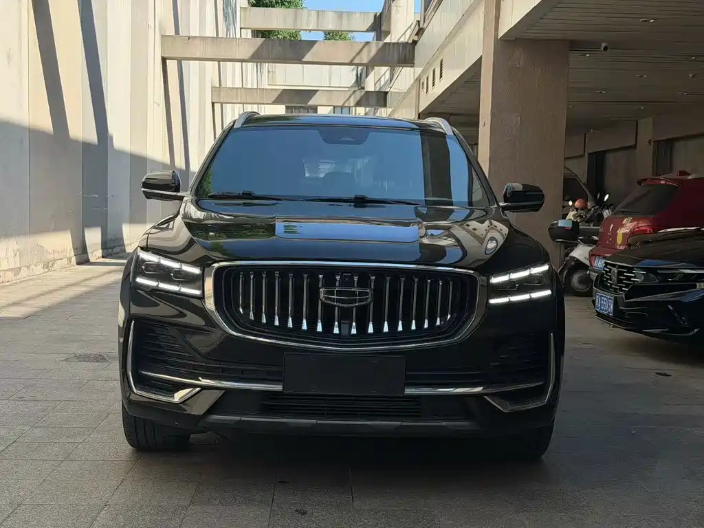 Geely Xingyue L — миниатюра 2