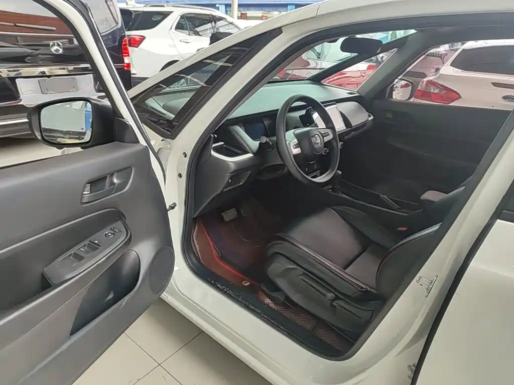 Honda Fit — миниатюра 16