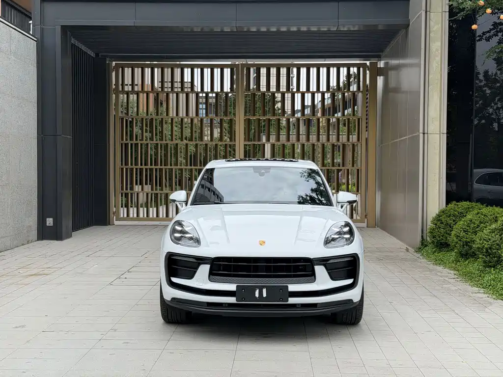 Porsche Macan — миниатюра 2