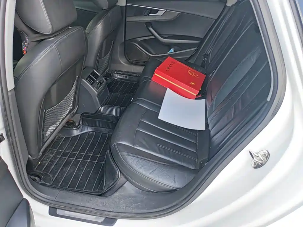 Audi A4L — миниатюра 22