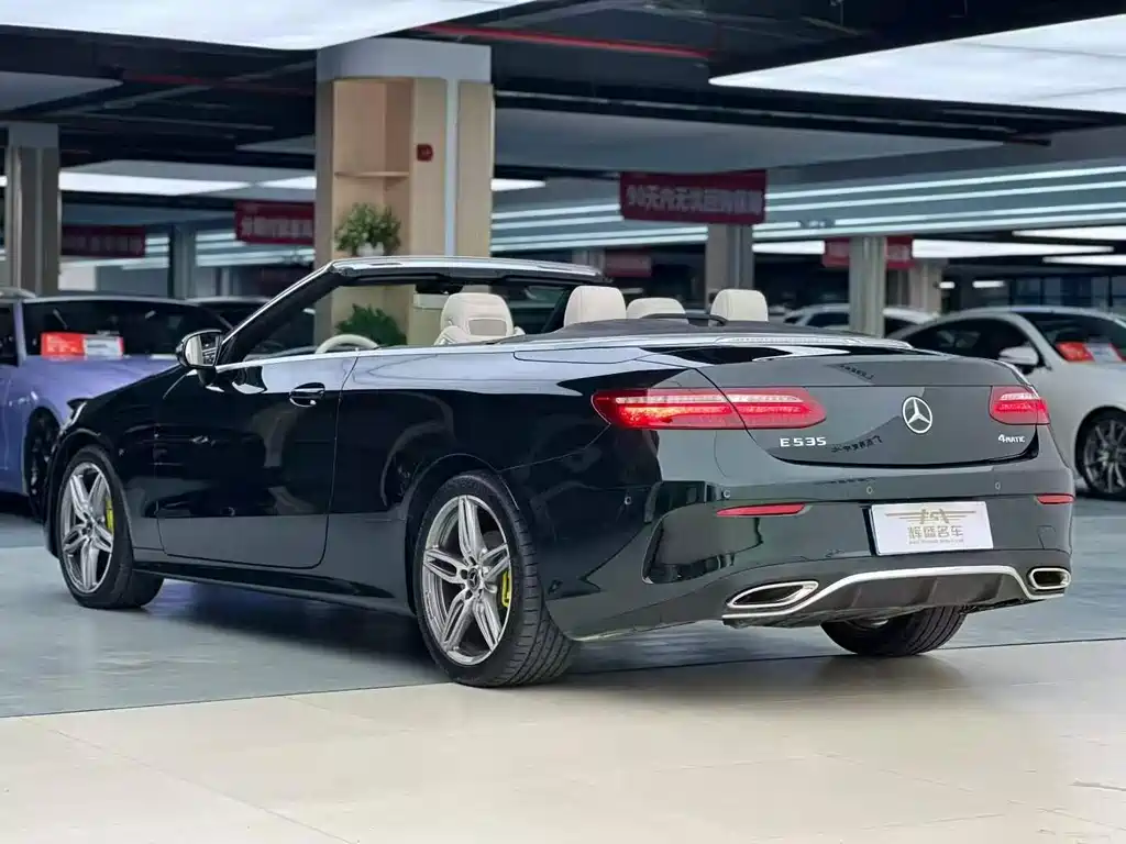 Mercedes-Benz E-Class (Import) — миниатюра 4