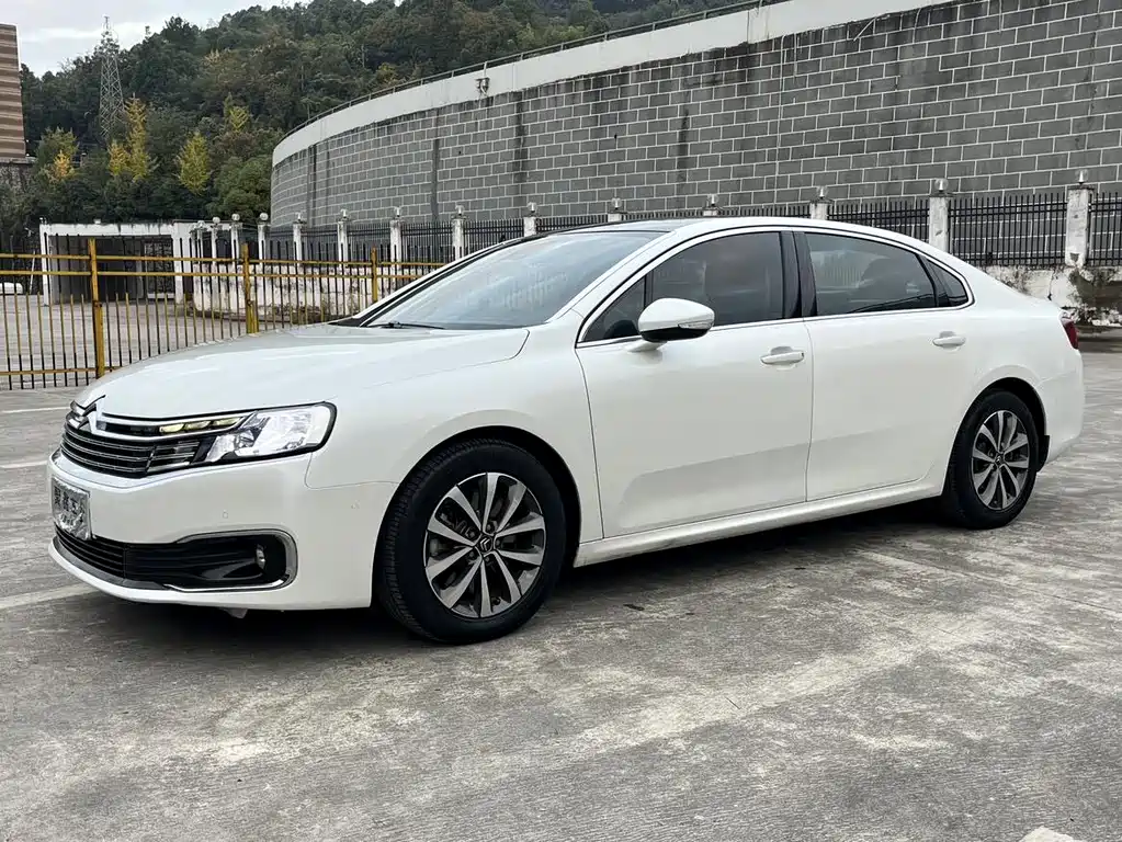 CITROEN C6