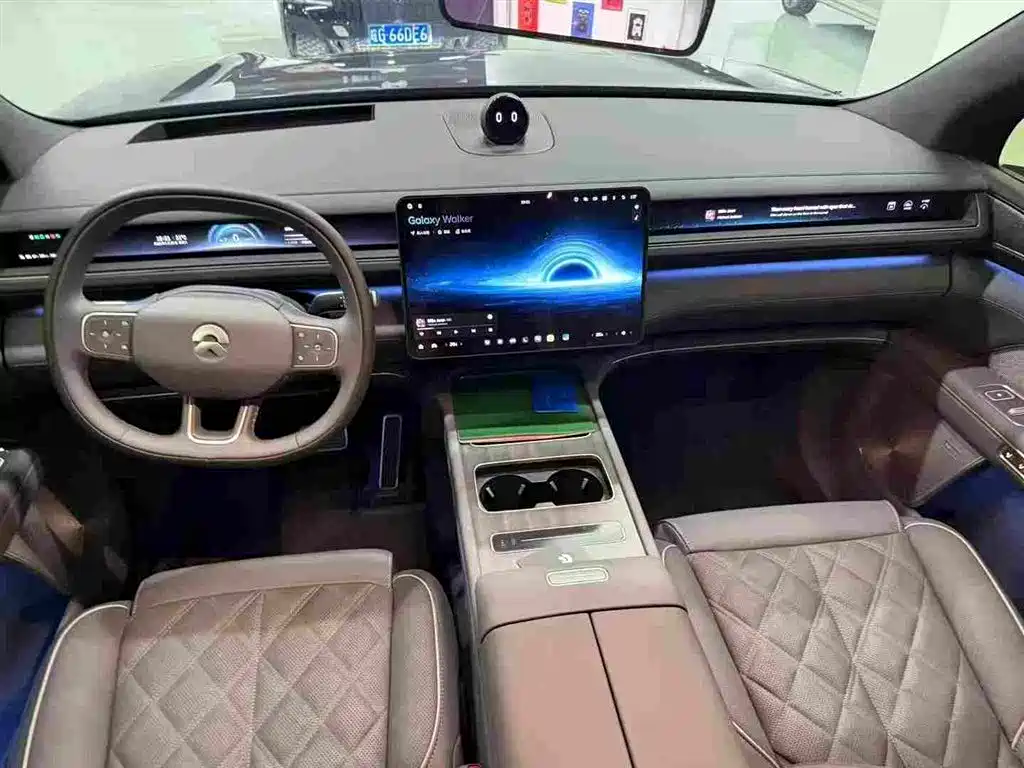 NIO ES8 — миниатюра 5