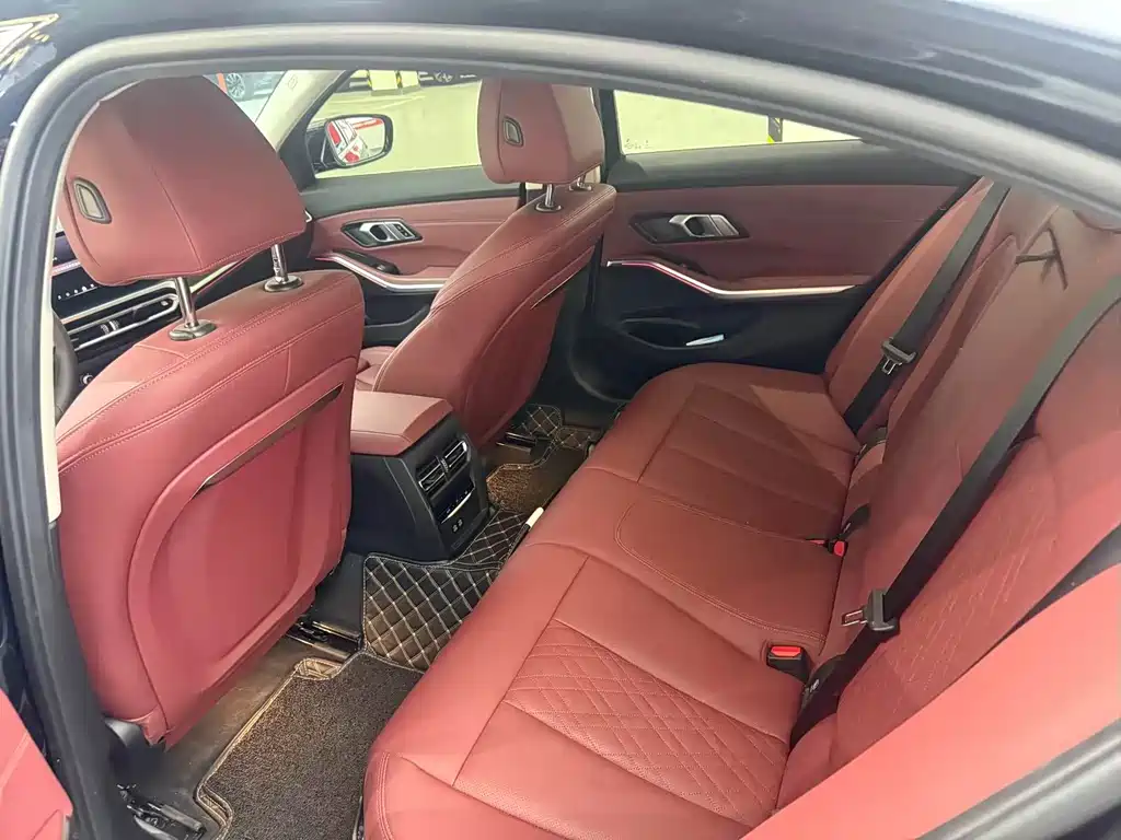 BMW 3 Series — миниатюра 8