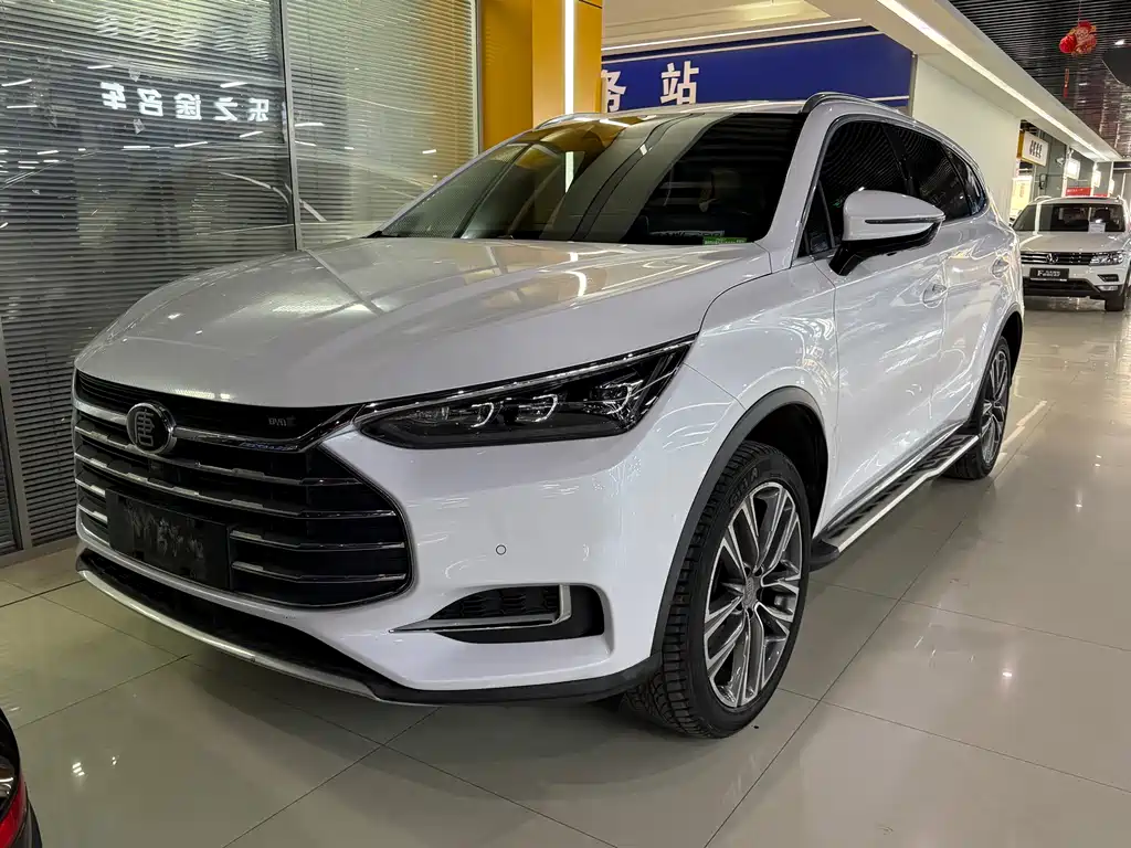 BYD TANG