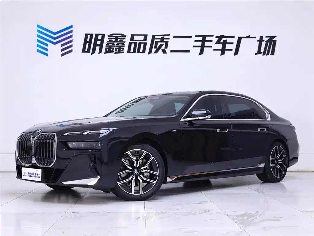 BMW 7 SERIES