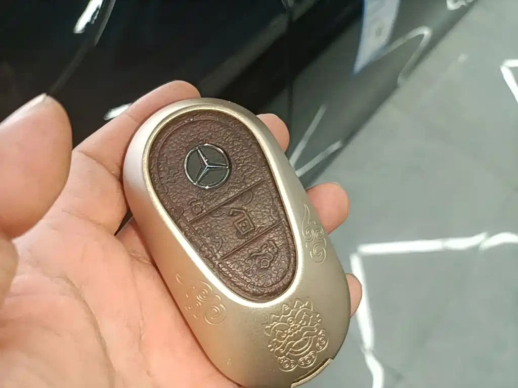 Mercedes-Benz E-Class New Energy — миниатюра 9