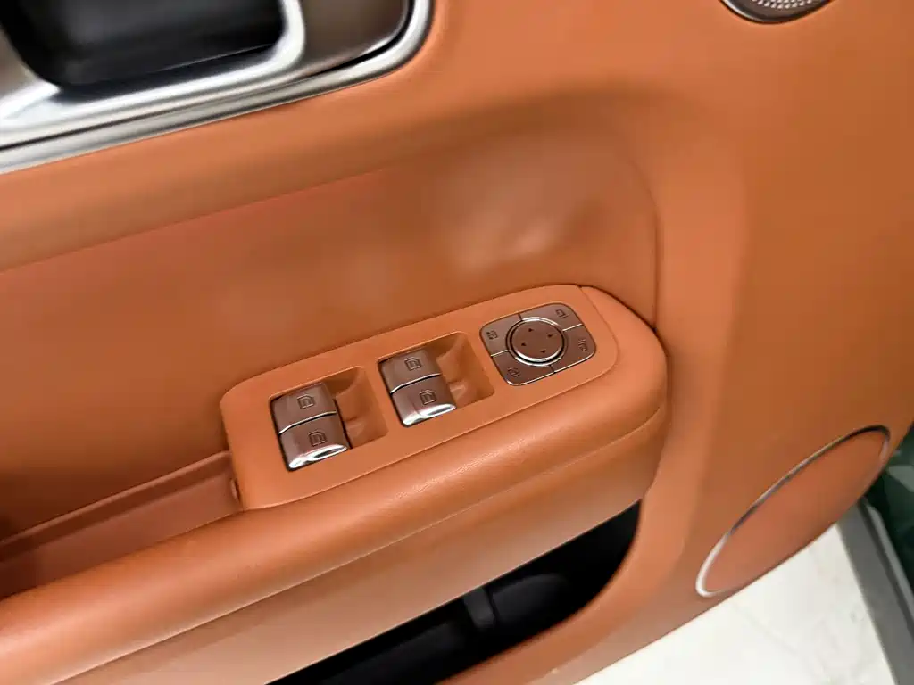 Li Auto Li L9 — миниатюра 9