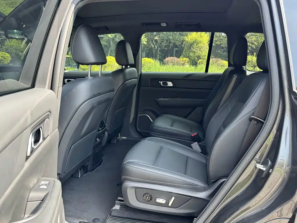 Li Auto Li ONE — миниатюра 13