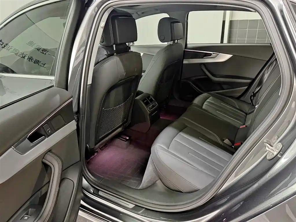 Audi A4L — миниатюра 8