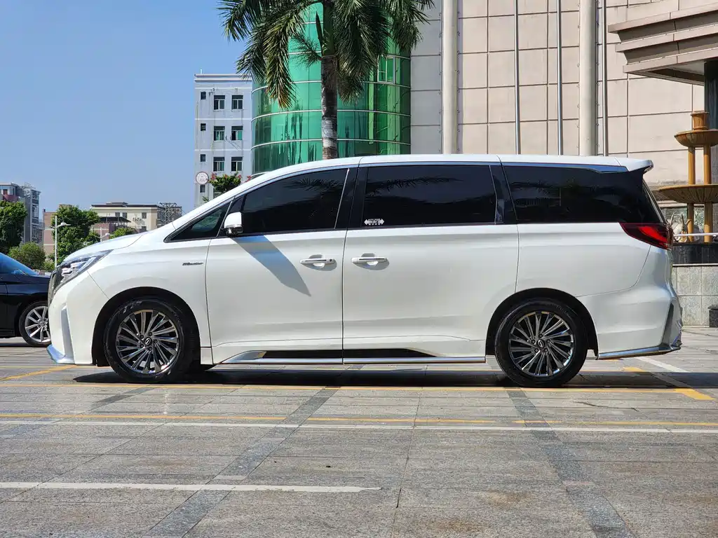 GAC Motor Trumpchi M8 — миниатюра 7