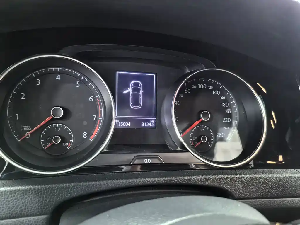 Volkswagen Golf — миниатюра 10