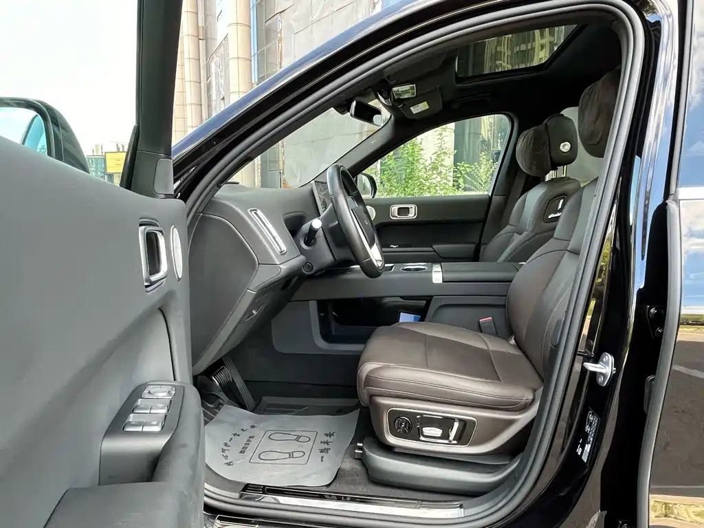 Li Auto Li L8 — миниатюра 13