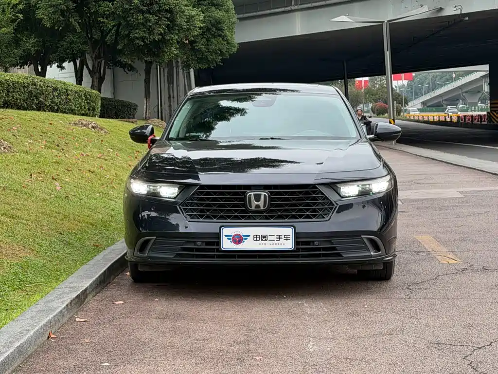 Honda Accord — миниатюра 2
