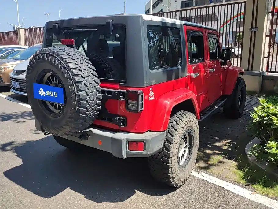 Jeep Wrangler — миниатюра 3