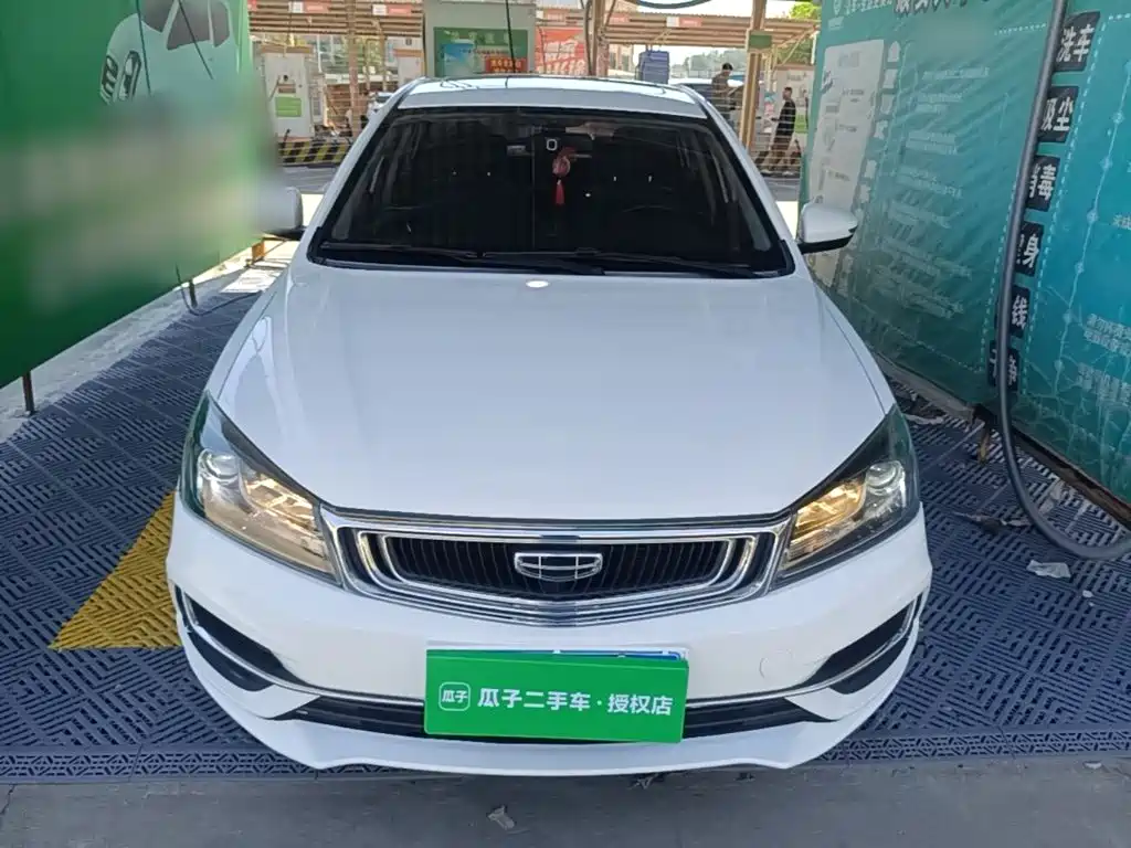 Geely Emgrand — миниатюра 3